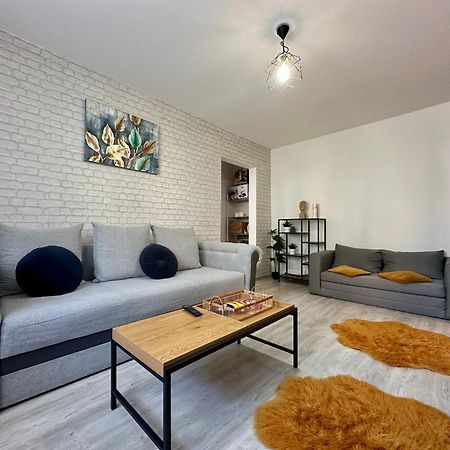 Londof Apartments- New Center براشوف المظهر الخارجي الصورة